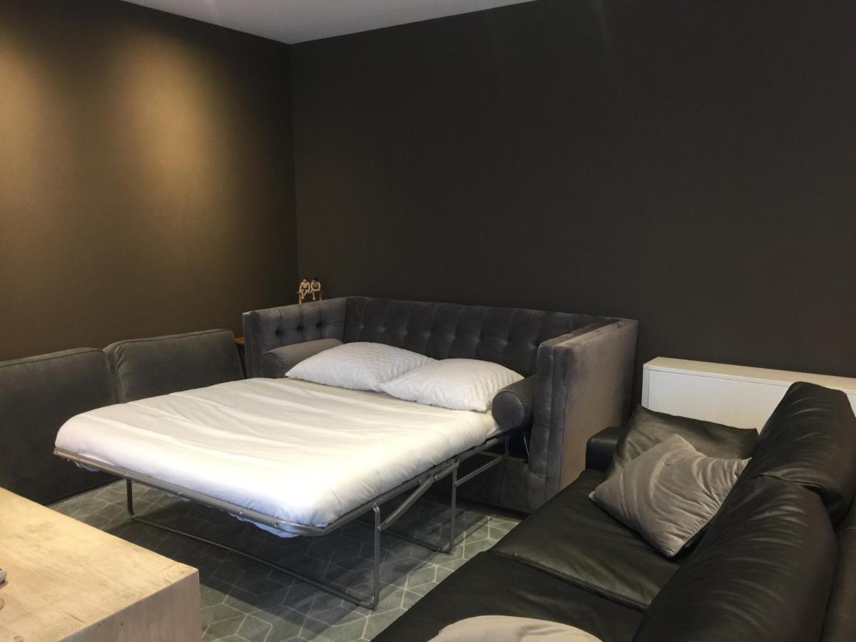 Deluxe Apartment With Shared Pool Остенде Экстерьер фото